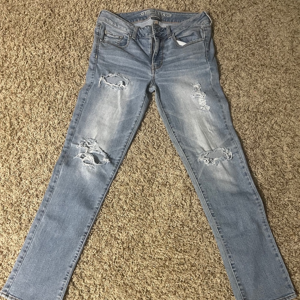 American Eagle size 8 jeans